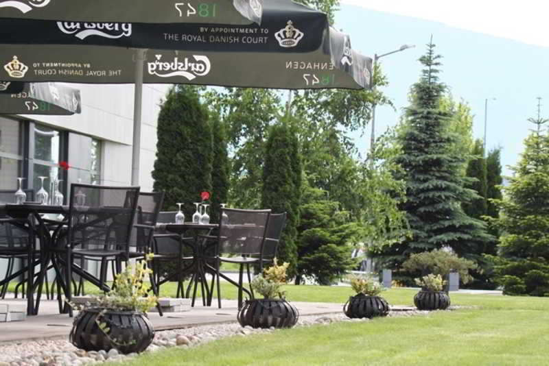 Crowne Plaza Sofia By Ihg Sófia Exterior foto